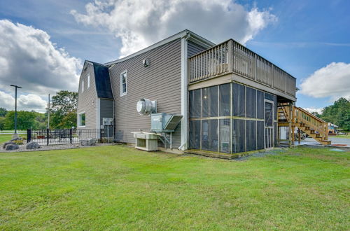 Foto 5 - Buskirk Vacation Rental w/ Deck & Putting Green