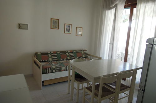 Photo 15 - Cozy Apartment With AC Close to the sea - Beahost