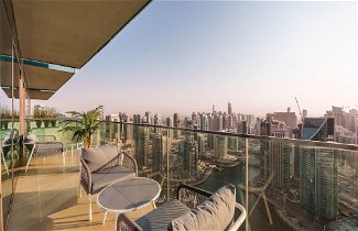 Photo 1 - Maison Privee - Modern Luxury Apt w/ Spectacular Dubai Marina Vws