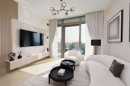 Foto 8 - Maison Privee - Modern Luxury Apt w/ Spectacular Dubai Marina Vws