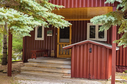 Photo 25 - Cozy Riverside Getaway Pine Bend Cottage