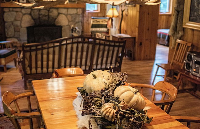 Cozy Riverside Getaway Pine Bend Cottage - Photo 11