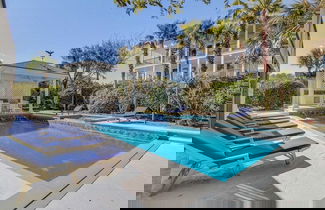 Foto 1 - 3001 Palm Boulevard by Avantstay Across From Beach & Ocean Views!