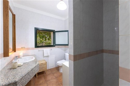 Photo 18 - Quaint Residence I Mirti Bianchi 2 Bedroom Apartment Sleeps 6 Nym0499