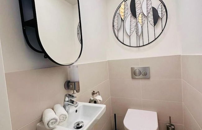 Green High-end Apartment Close to Metro, Uno-city, E-parking, Pool, Gym, Sauna - Foto 11