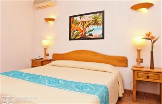 Foto 2 - Fantastico Baia de Bahas Residence Sea View two Bedroom Sleeps six Num0894