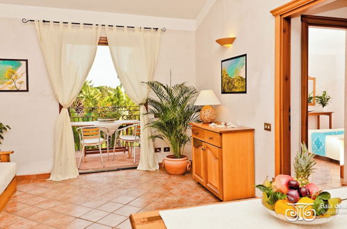 Photo 22 - Fantastico Baia de Bahas Residence two Bedroom Sleeps six Num0901