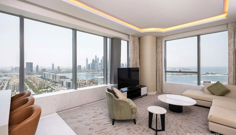 Photo 1 - The Palm Tower 1 Corner Bedroom Dubai