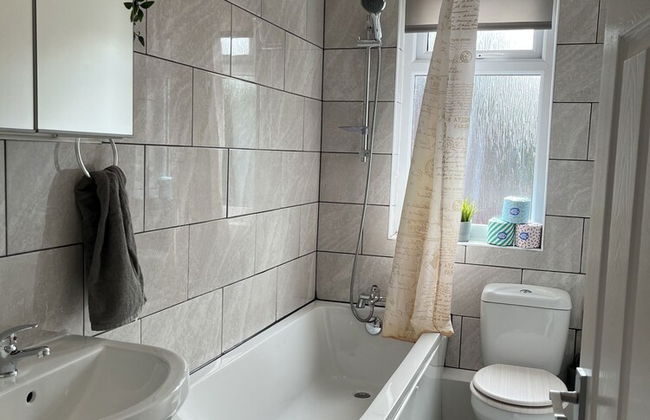 Modernised Central Wigan Townhouse Sleeps up to 6 - Foto 19