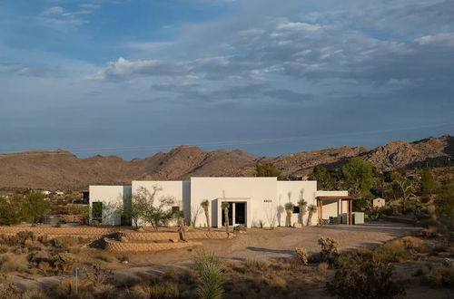 Photo 51 - Desert Villa Retreat Joshua Tree View