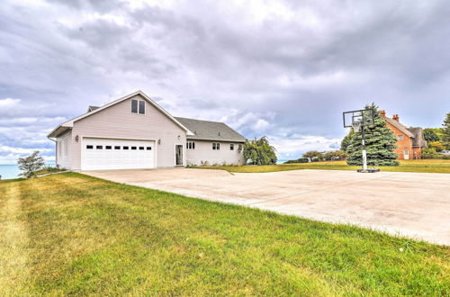 Photo 38 - Charming Lake Huron Home w/ Private Beach