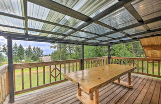 Foto 2 - Pet-friendly Eureka Getaway w/ Mountain Views