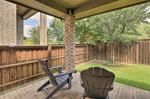Foto 35 - Chic Family-friendly Home in Irving w/ Yard