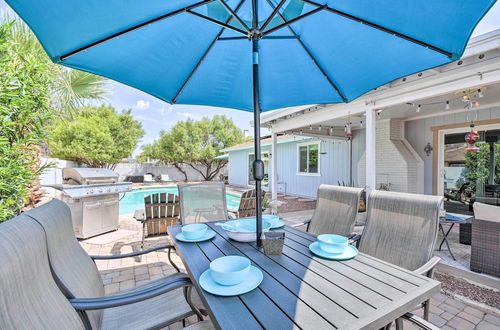 Photo 26 - Phoenix Home w/ Sunny Backyard, Diving Pool