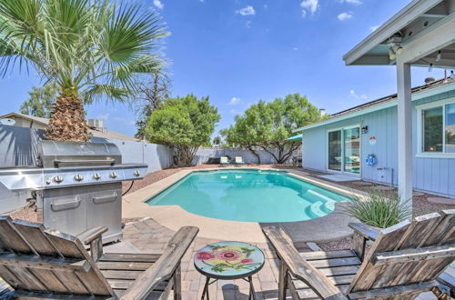 Photo 30 - Phoenix Home w/ Sunny Backyard, Diving Pool