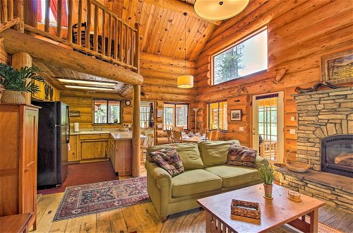 Foto 29 - Tranquil Mountain Cabin w/ Game Room & Fireplace