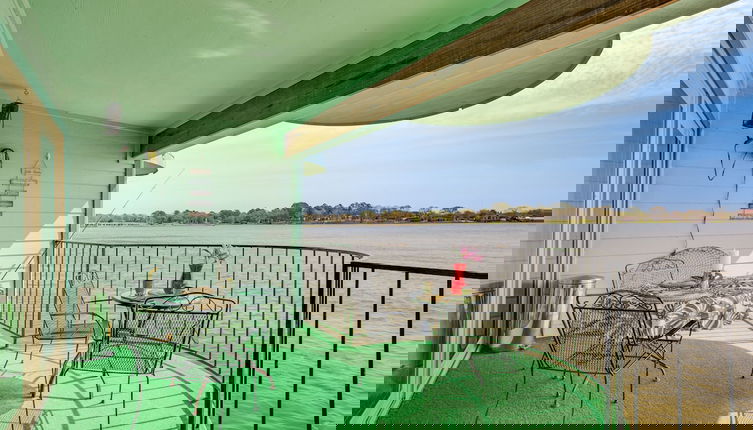 Foto 1 - Resort-style Lake Conroe Retreat w/ Balcony & View