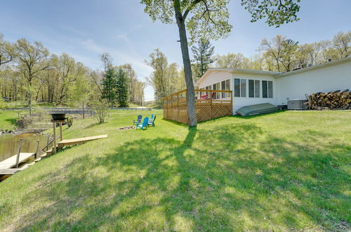 Foto 11 - Grant Home w/ Fire Pit: Hess Lake Access Nearby