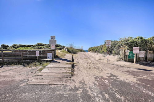 Photo 31 - Pine Knoll Shores Getaway - Walk to Beach