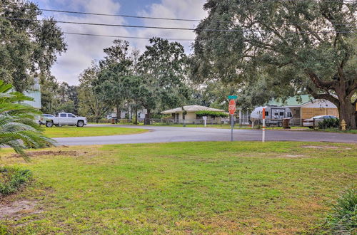 Photo 32 - Charming Gulf Coast Cottage - 1 Mile to the Coast