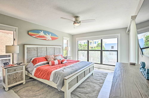 Photo 4 - Coastal Surfside Swank by Beachside Management