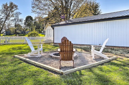 Photo 29 - Warm + Cozy Buckeye Lake Home: Yard + Patios