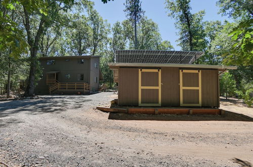 Photo 12 - Welcoming Cole Ridge Chalet in Kelseyville