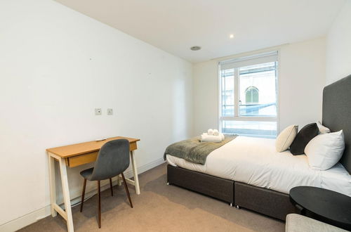 Photo 8 - Apartment for 4 in the Heart of Shoreditch