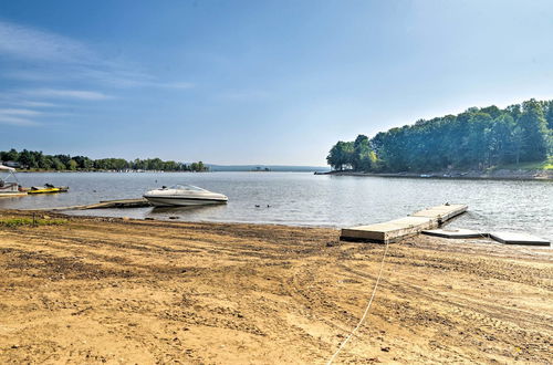 Foto 5 - Mayfield Home w/ Private Dock on Lake Sacandaga