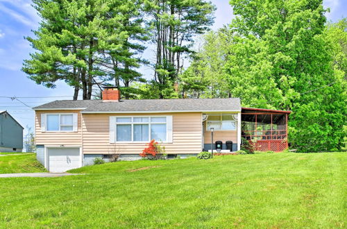 Foto 1 - Mayfield Home w/ Private Dock on Lake Sacandaga