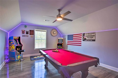 Photo 4 - Bright Hopkins Home w/ Game Room & Fire Pit
