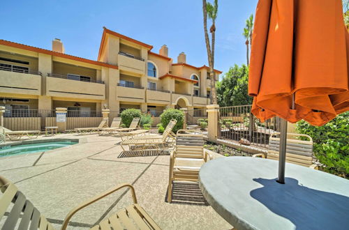 Foto 10 - Phoenix Townhome w/ Pool Access, 13 Mi to Old Town