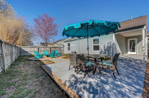 Photo 6 - Chic Bentonville Home w/ Patio & Fire Pit