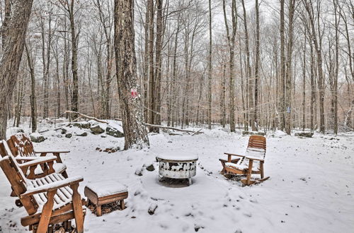 Photo 12 - Pet-friendly Poconos Cabin w/ Deck & Fire Pit