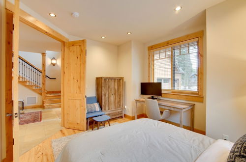 Photo 35 - Stunning Suncadia Retreat w/ Hot Tub + Game Room