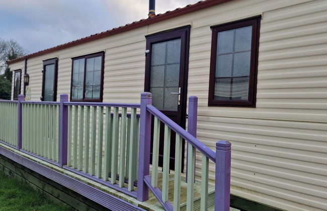 Caravan - Sleeps 4 - Pet Friendly - Parking - Foto 12