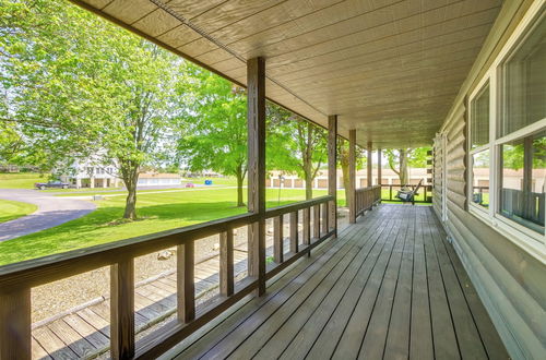 Photo 33 - Modern Log Cabin Getaway w/ Spacious Interior