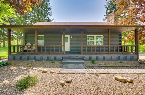 Photo 38 - Modern Log Cabin Getaway w/ Spacious Interior