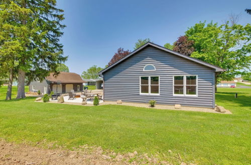 Photo 30 - Modern Log Cabin Getaway w/ Spacious Interior