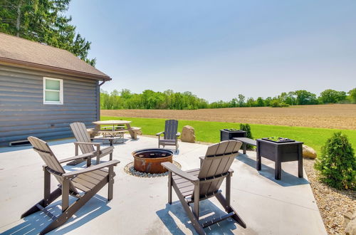 Photo 39 - Modern Log Cabin Getaway w/ Spacious Interior