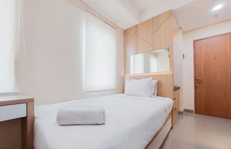 Photo 1 - Cozy Stay Studio Apartment At B Residence