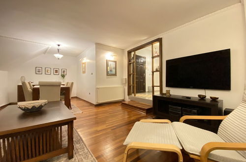 Photo 58 - Sleek and Central Flat With Backyard in Sisli