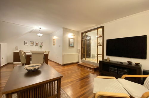 Photo 59 - Sleek and Central Flat With Backyard in Sisli