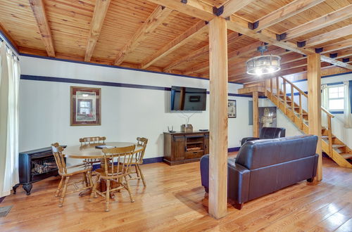 Photo 27 - Dreamy Indiana Cabin Rental w/ Shared Amenities