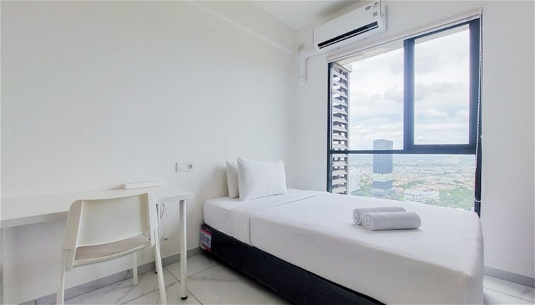 Foto 1 - New Furnished Studio Room Sky House Alam Sutera Apartment