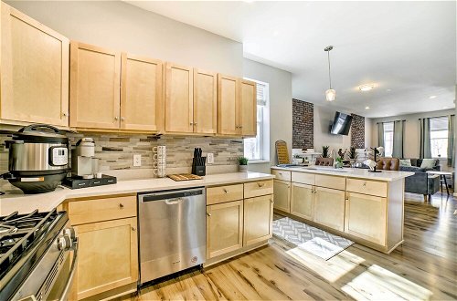 Photo 9 - Pittsburgh Townhome: 1 Mi to Downtown