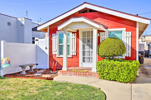 Photo 1 - Colorful Long Beach Bungalow w/ Patio & Grill