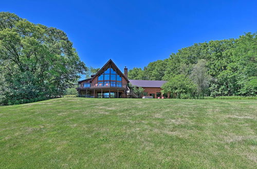 Photo 7 - Lodge w/ Indoor Pool, Along Devil's Lake Park