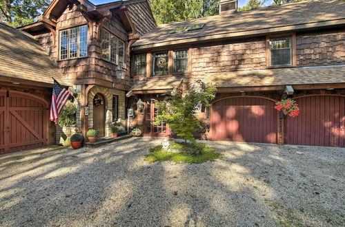 Foto 19 - Rustic Retreat w/ Hot Tub in North Branford