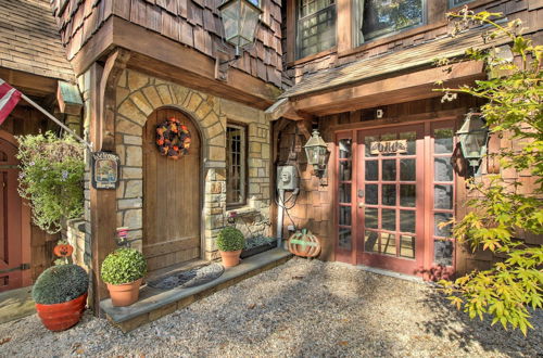 Photo 35 - Rustic Retreat w/ Hot Tub in North Branford